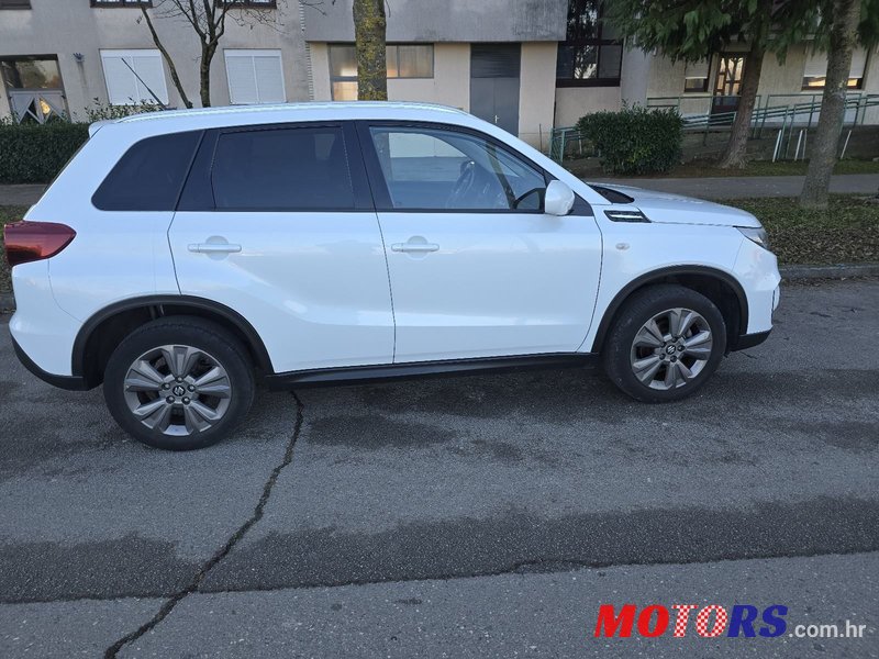 2021' Suzuki Vitara 1,4 photo #4