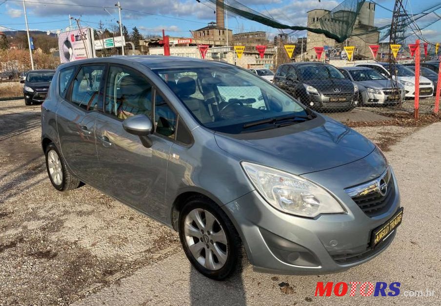 2010' Opel Meriva 1,3 Cdti photo #1