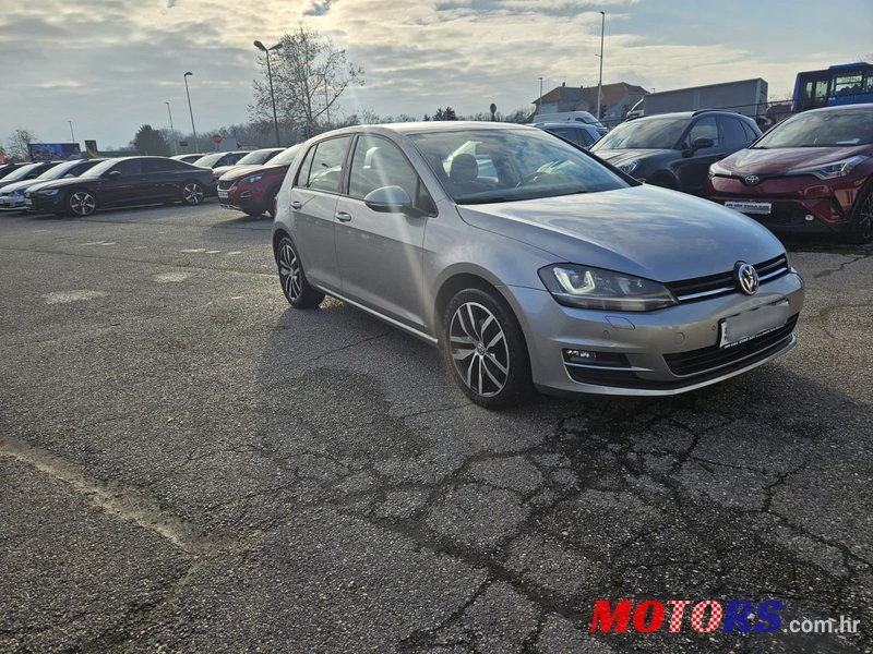 2013' Volkswagen Golf VII 2,0 Tdi Bmt photo #4