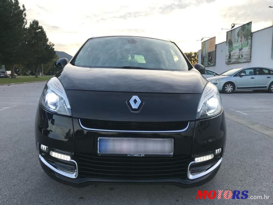 2012' Renault Scenic 1,6 Dci photo #2