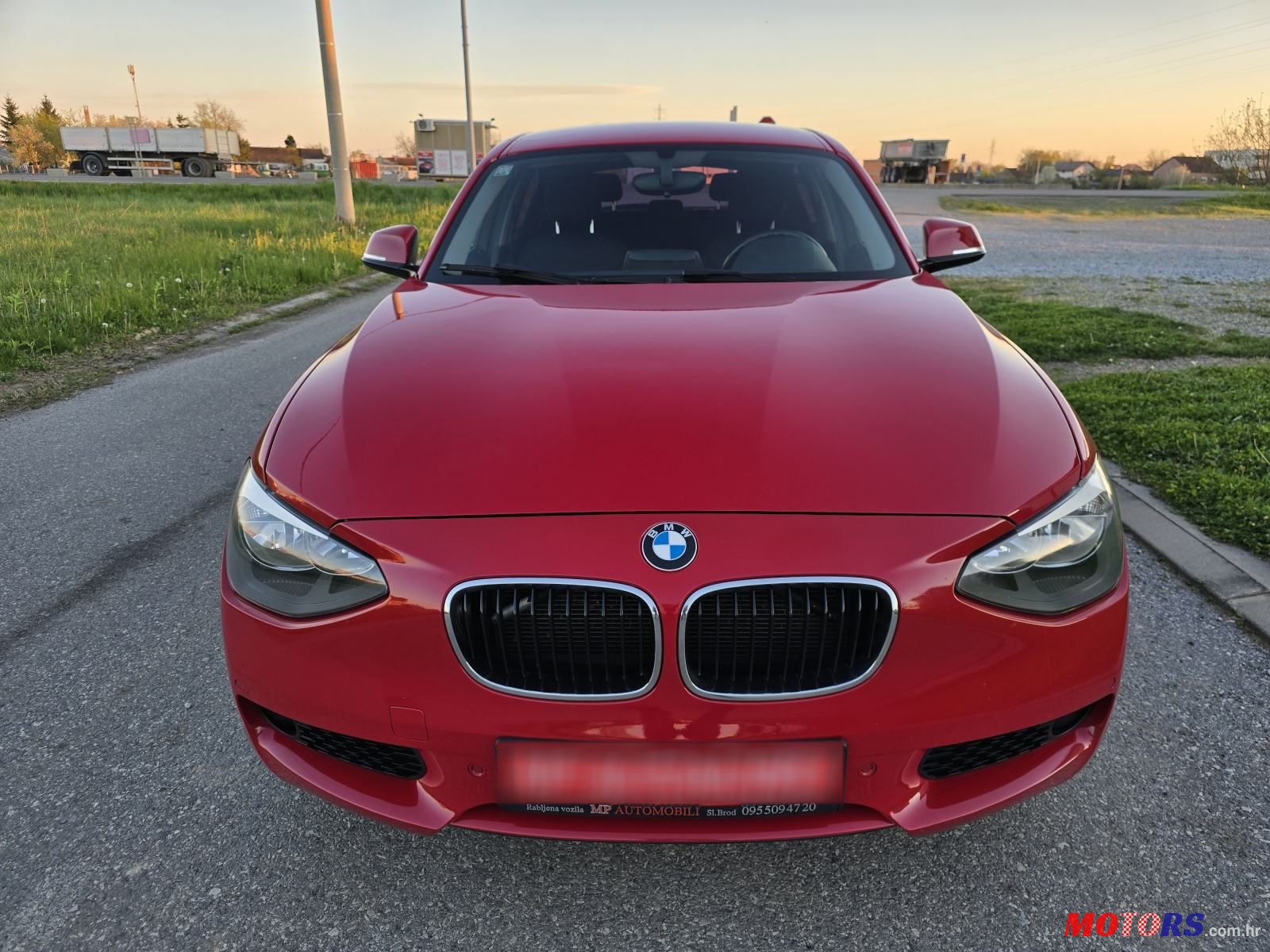 2013' BMW Serija 1 116D photo #4