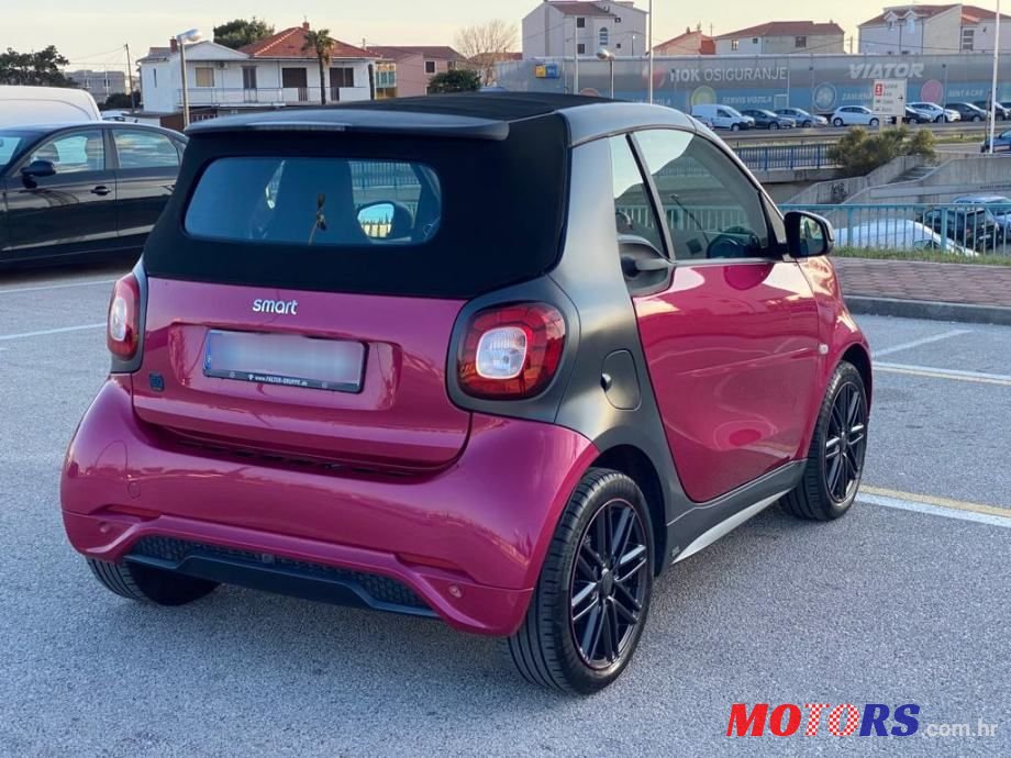 2017' Smart Eq Fortwo Brabus photo #2