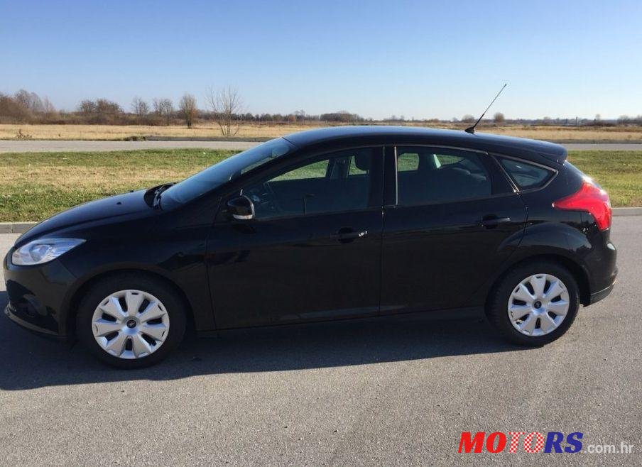 2012' Ford Focus 1,6 photo #1