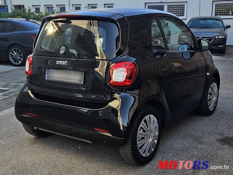 2015' Smart Fortwo photo #4
