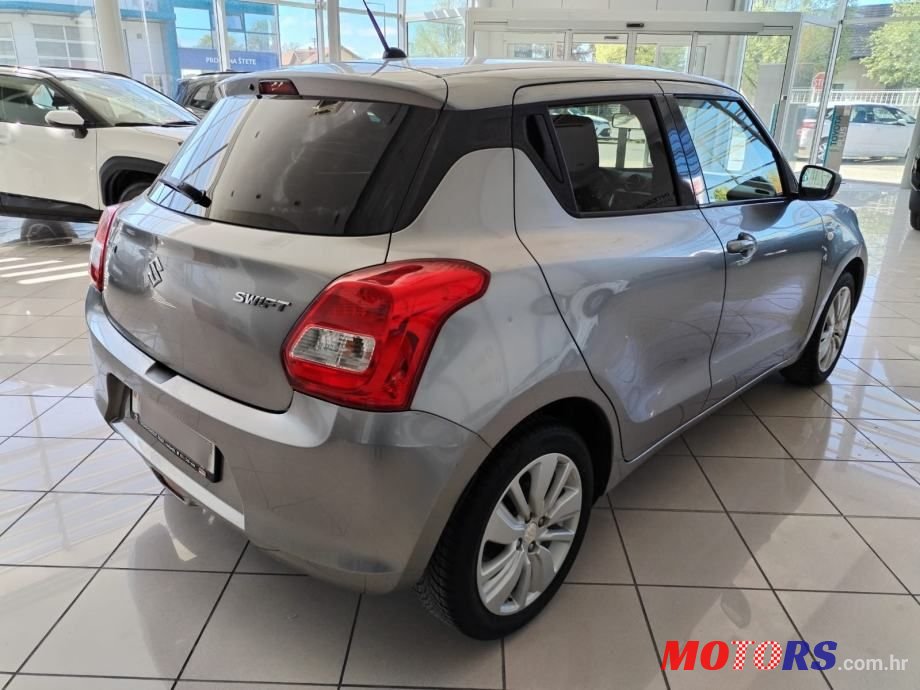 2018' Suzuki Swift 1.2 photo #4