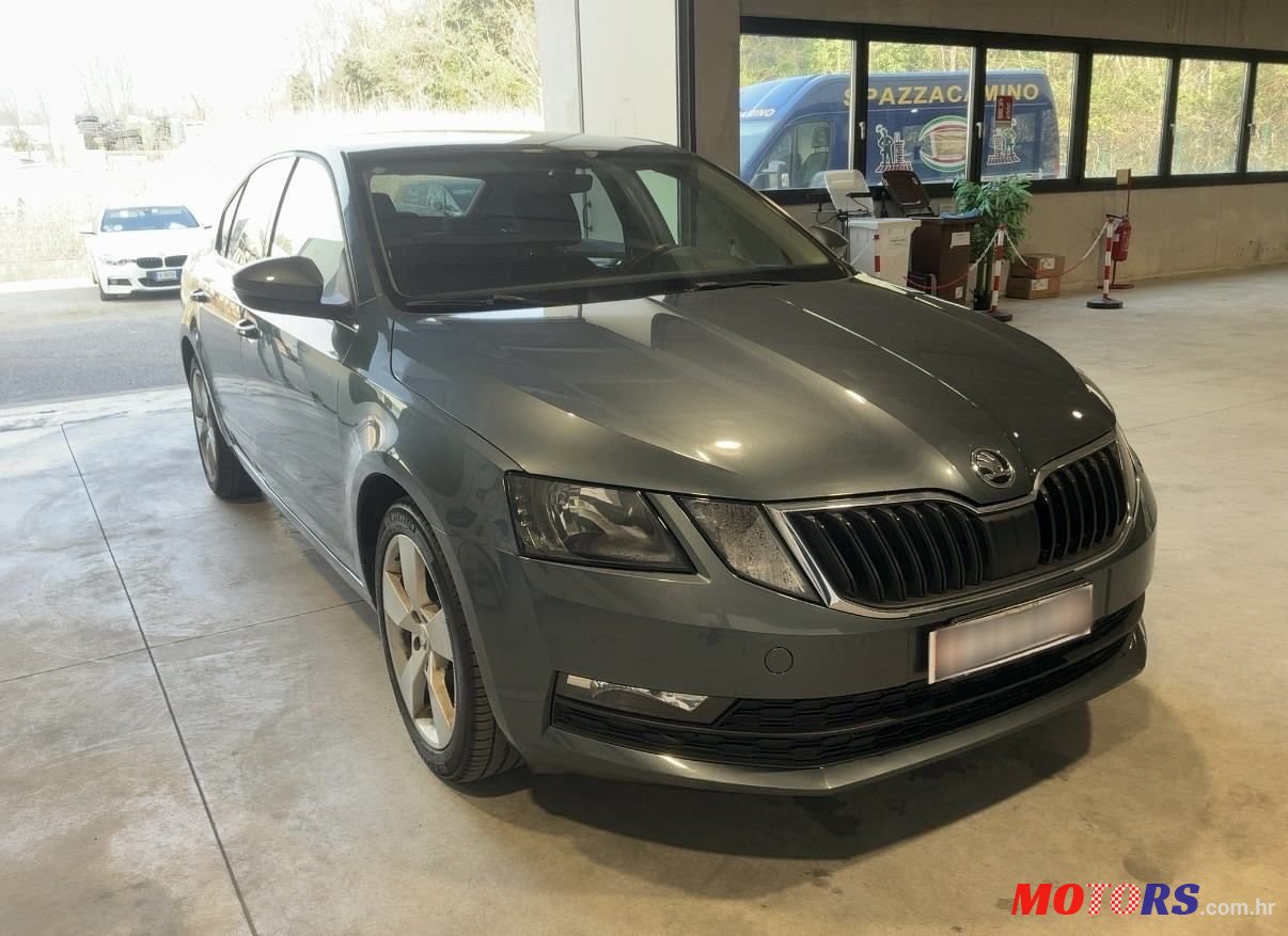2017' Skoda Octavia 1,6 Tdi photo #3
