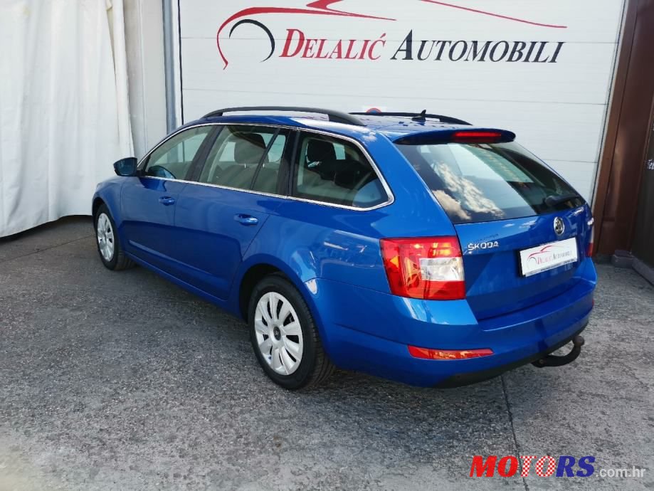 2016' Skoda Octavia Combi photo #5