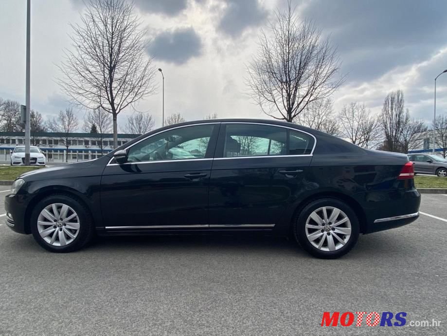 2011' Volkswagen Passat 2,0 Tdi Bmt photo #2