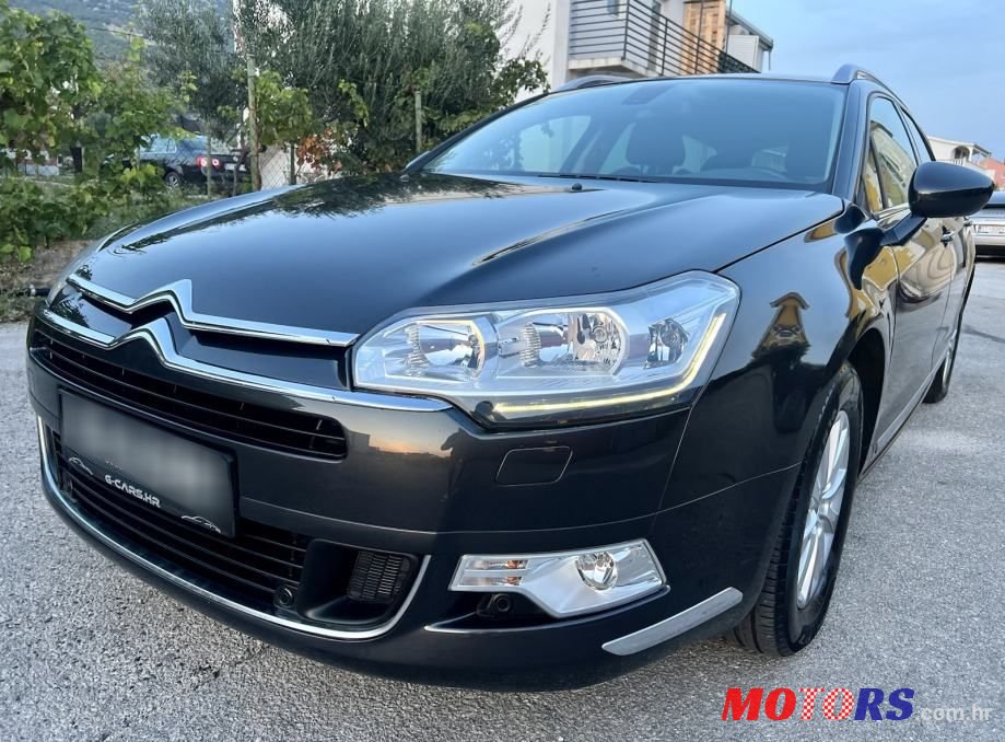 2013' Citroen C5 Break photo #3