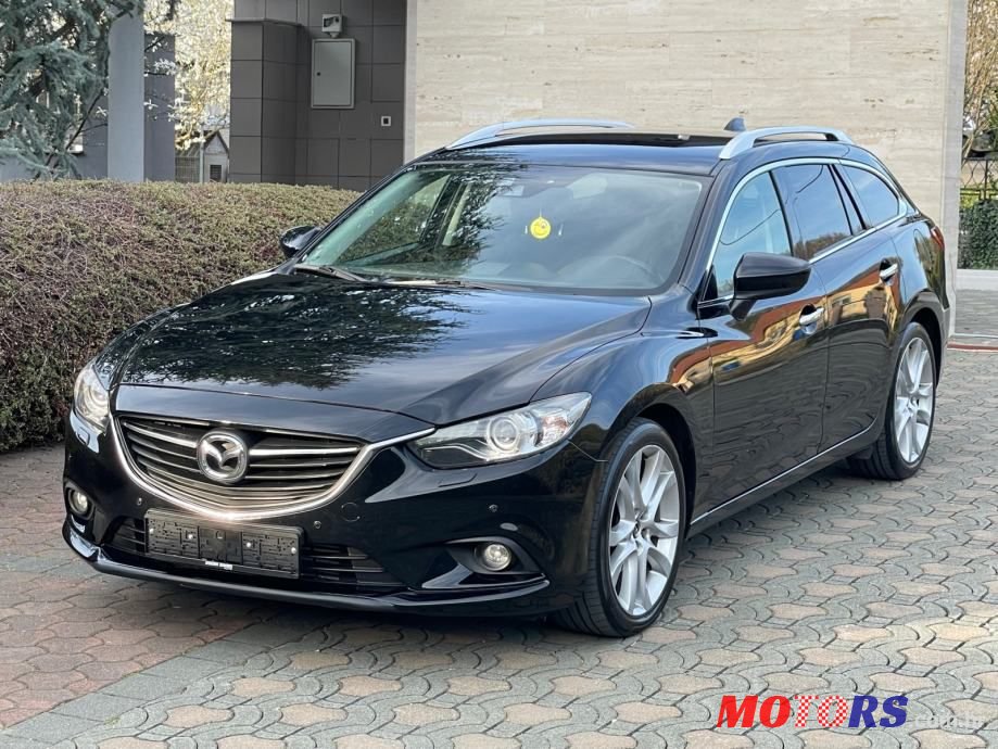 2014' Mazda 6 Sport Combi photo #3