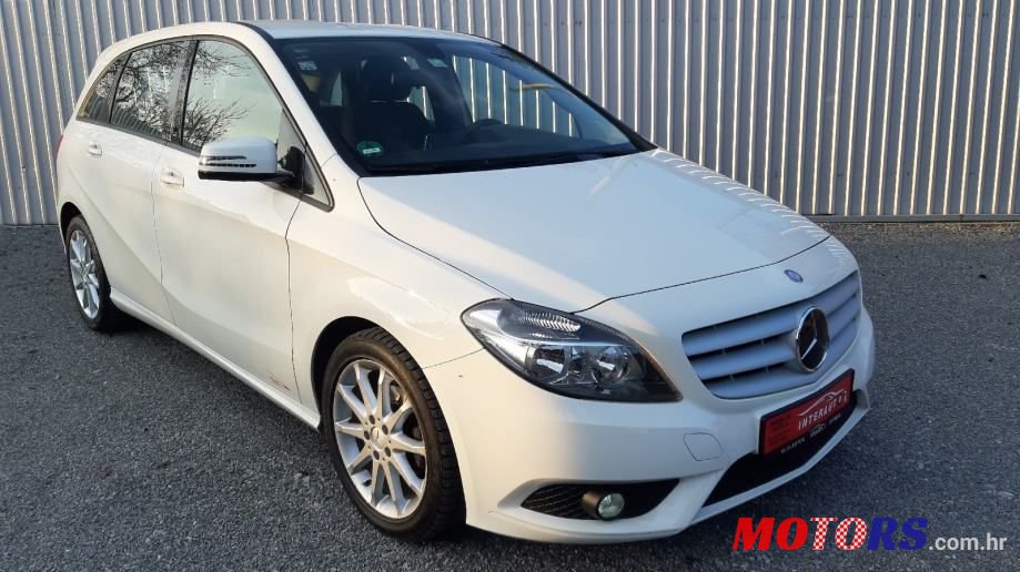 2013' Mercedes-Benz B-Klasa 180 Cdi photo #2