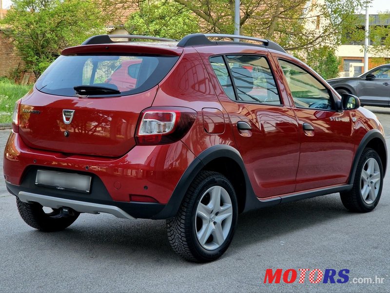 2016' Dacia Sandero 0,9 Tce 90 S&S photo #6