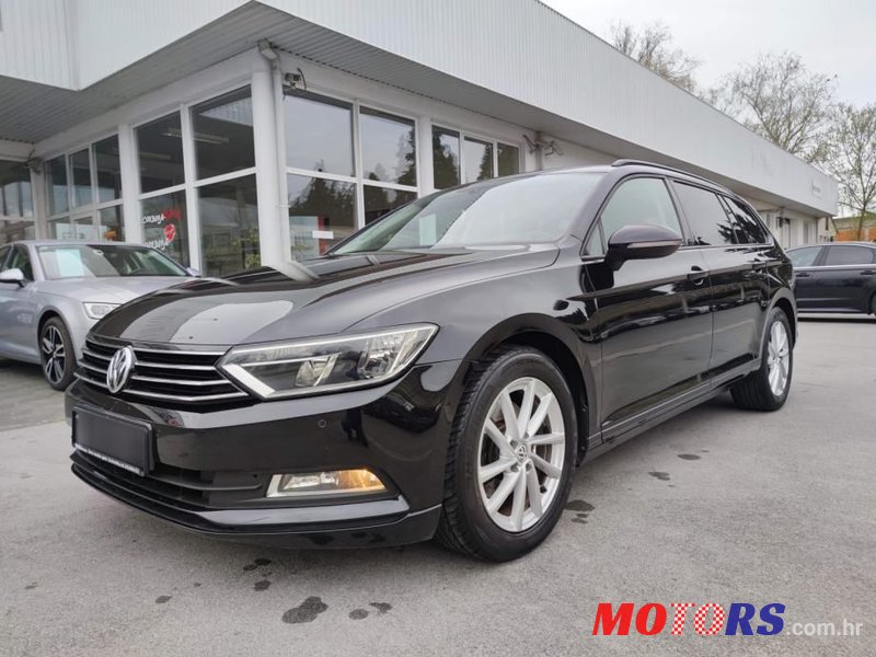 2015' Volkswagen Passat photo #6