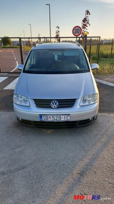 2006' Volkswagen Touran 1,9 Tdi photo #2