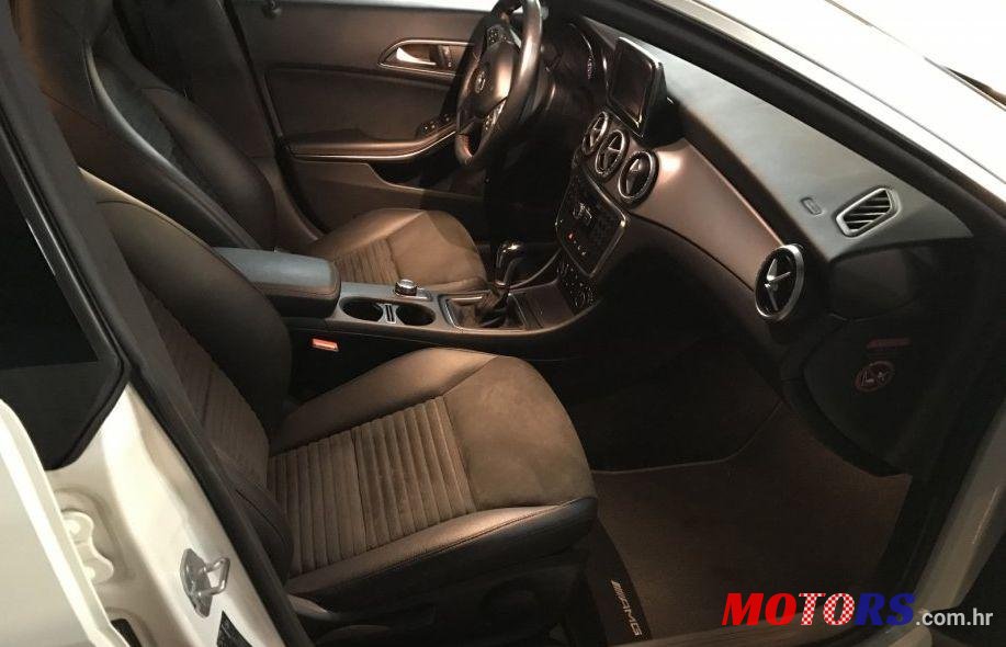 2014' Mercedes-Benz CLA 180 Amg photo #3