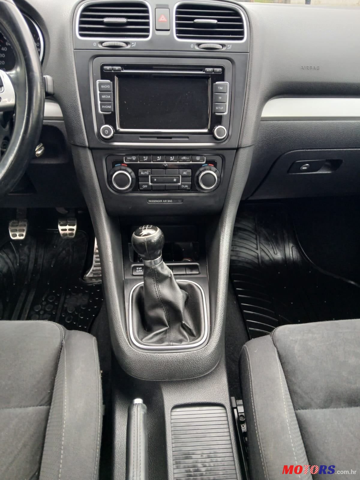 2010' Volkswagen Golf VI 2,0 Tdi photo #4