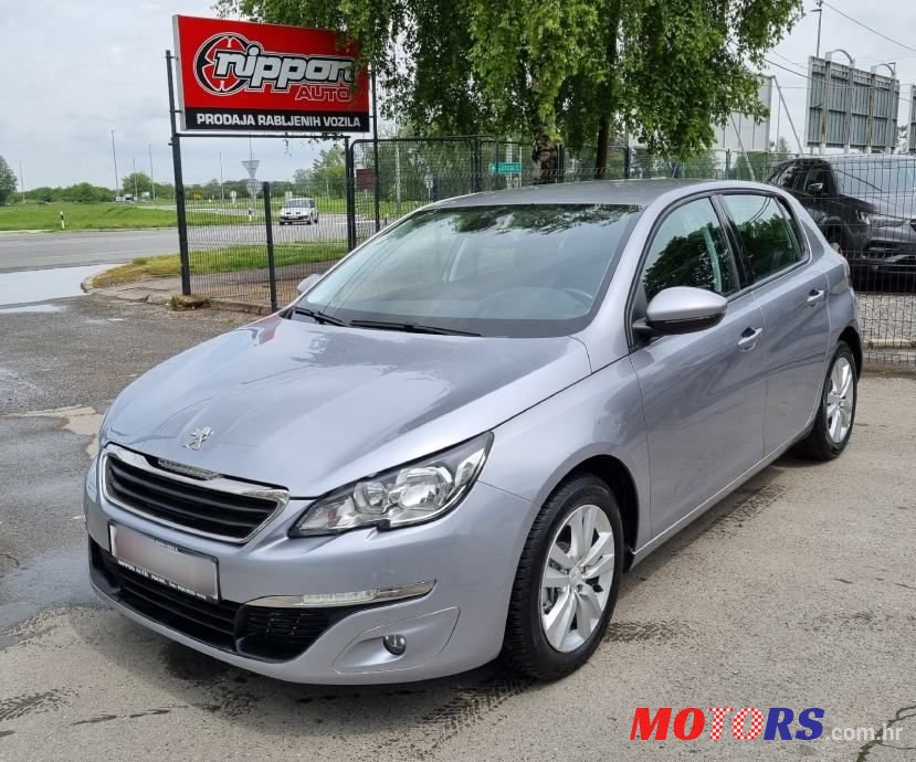 2016' Peugeot 308 photo #1