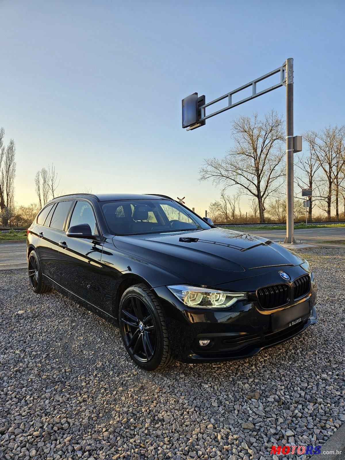 2019' BMW Serija 3 318D photo #3