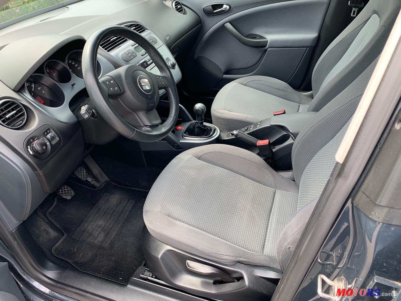 2007' SEAT Altea 1.9 TDI photo #5