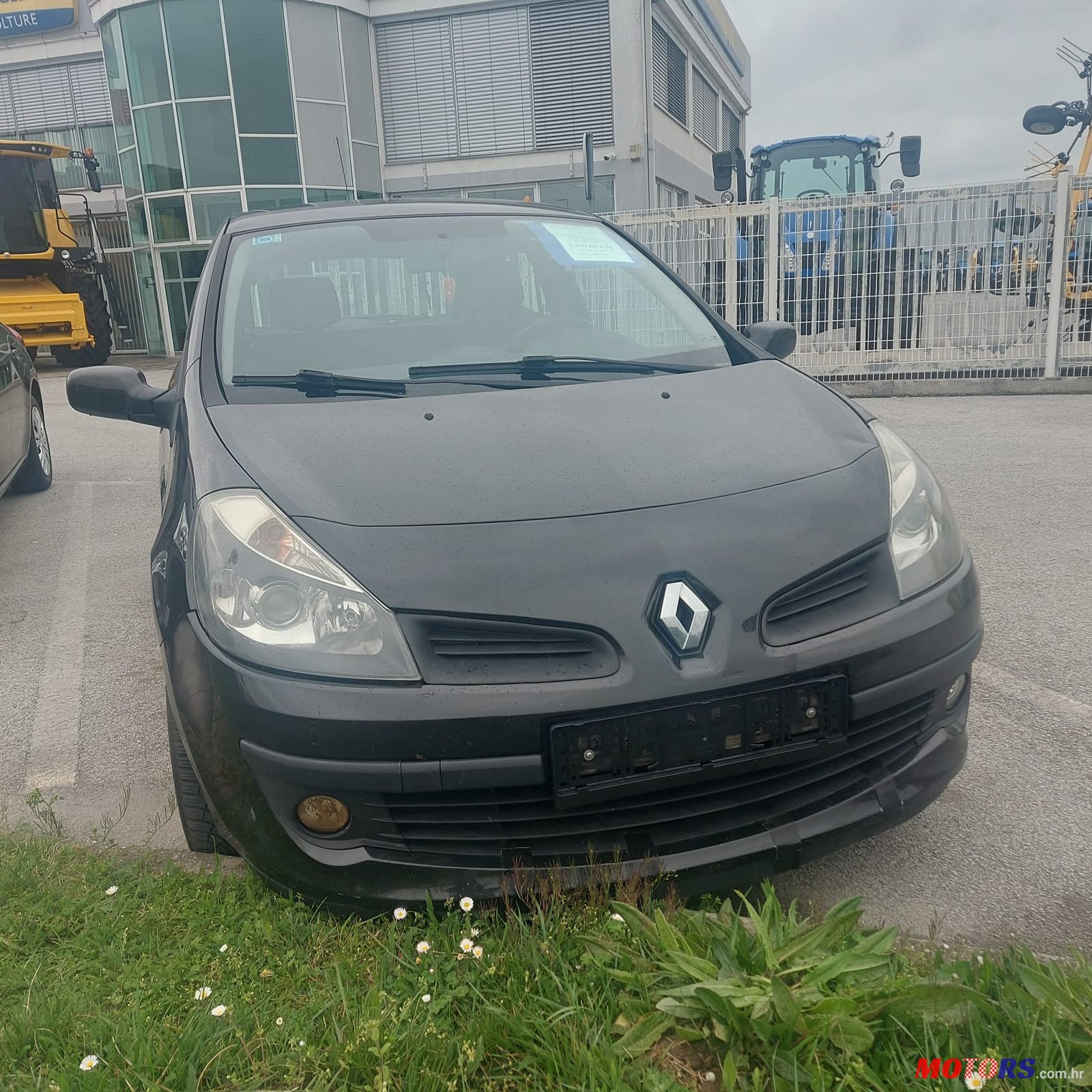 2007' Renault Clio photo #2