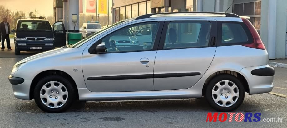 2004' Peugeot 206 photo #6