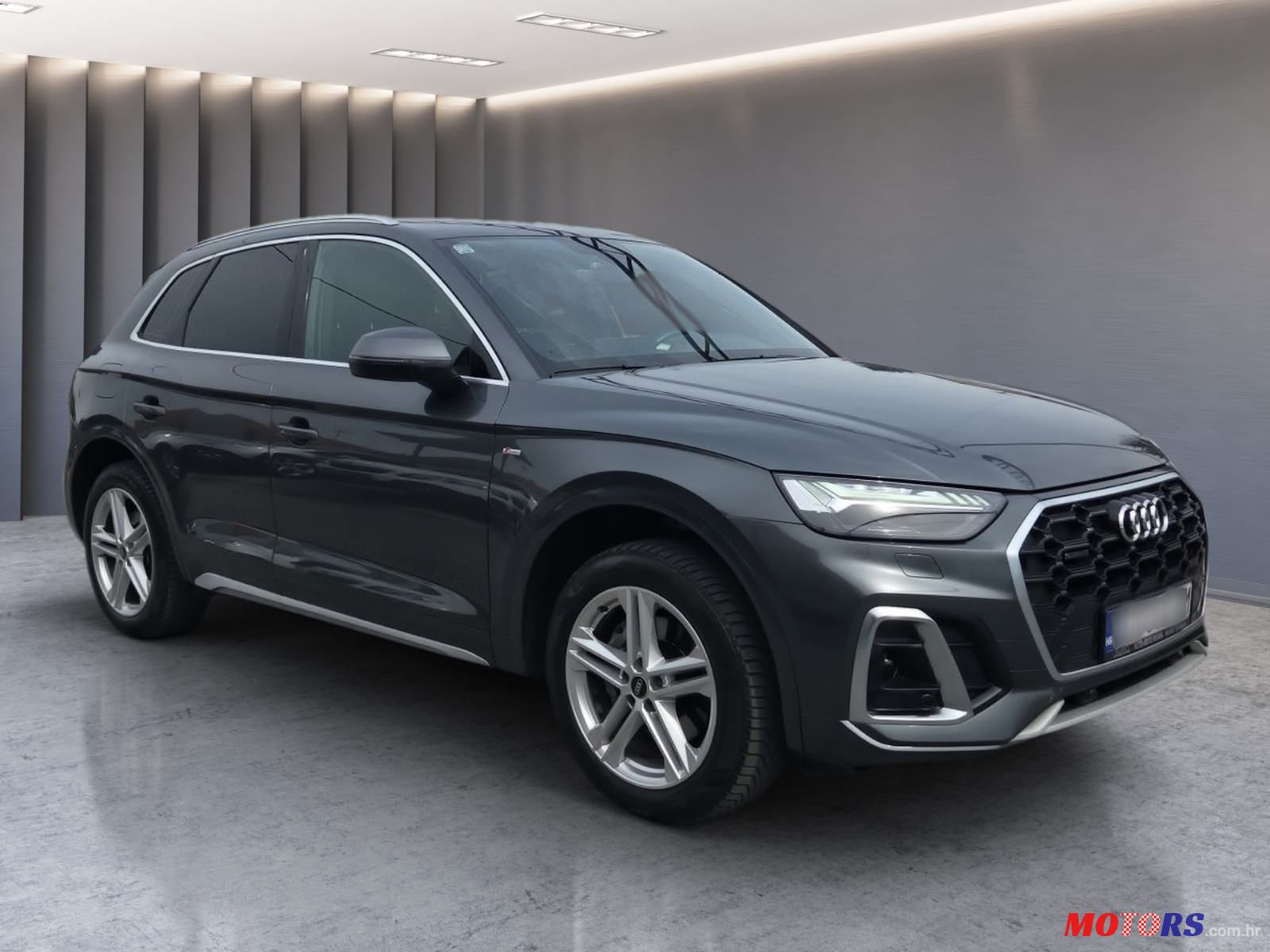 2023' Audi Q5 40 Tdi photo #5