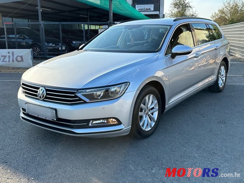 2015' Volkswagen Passat Variant photo #2