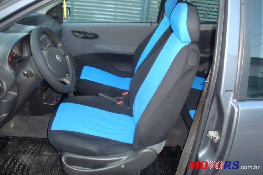 2004' Fiat Punto photo #5