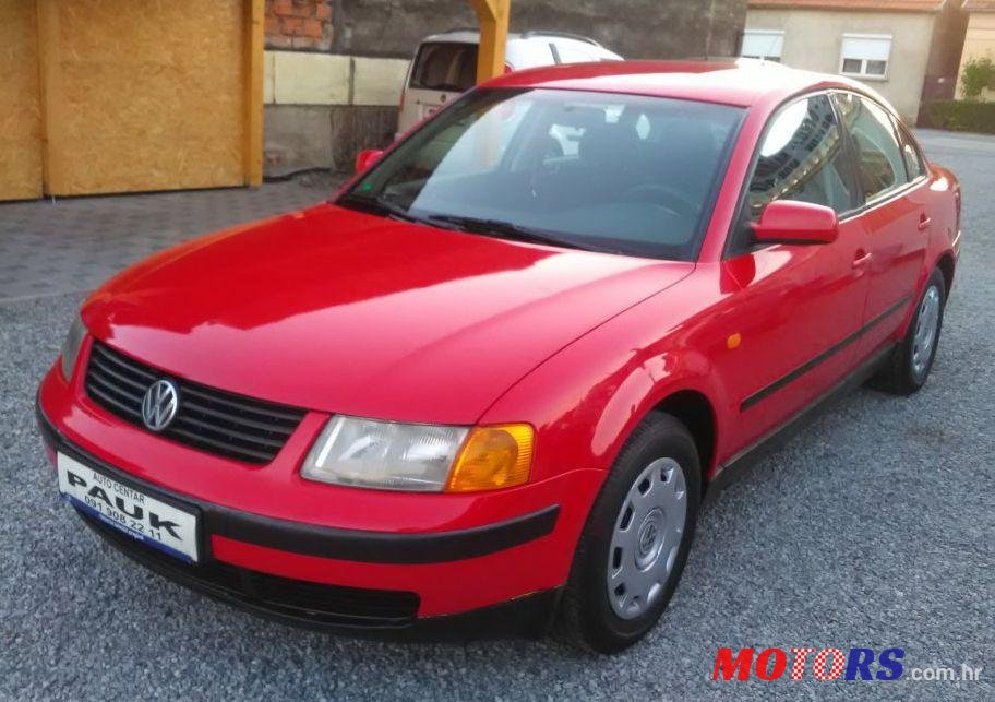 1997' Volkswagen Passat 1,6 photo #2