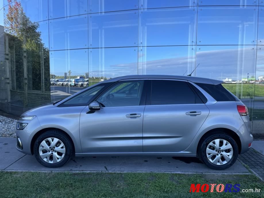 2018' Citroen C4 Picasso photo #2