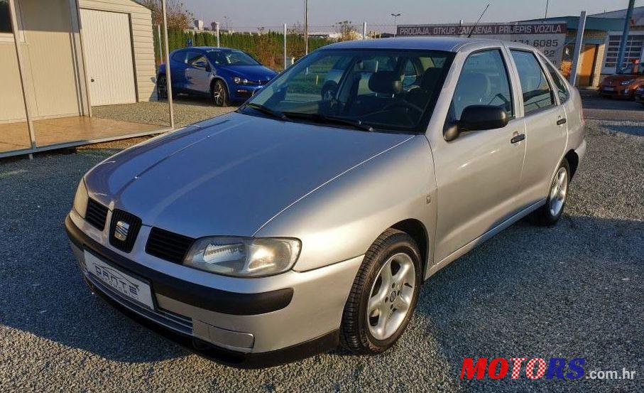 2002' SEAT Cordoba photo #2