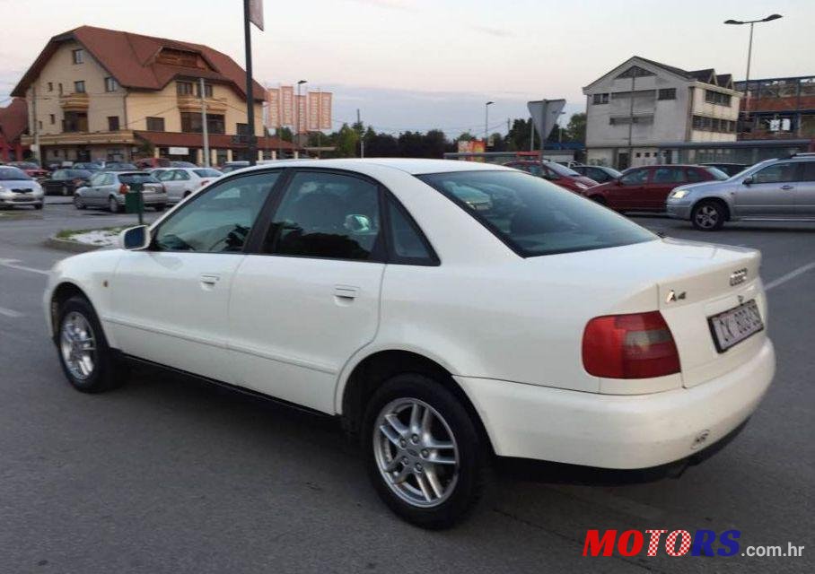 1999' Audi A4 1,6 photo #1