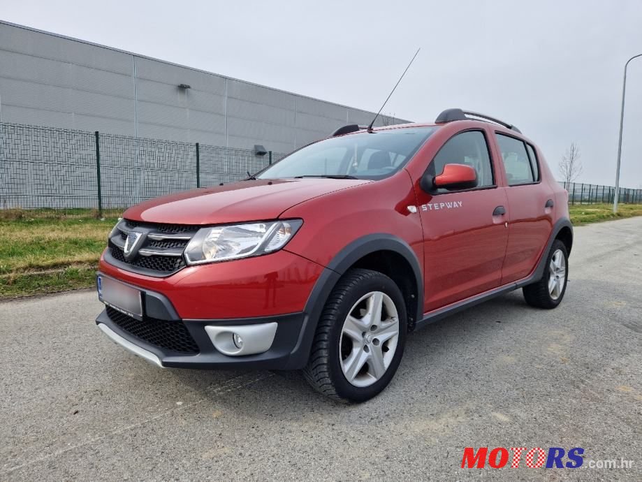 2013' Dacia Sandero 0,9 Tce 90 Prestige photo #3