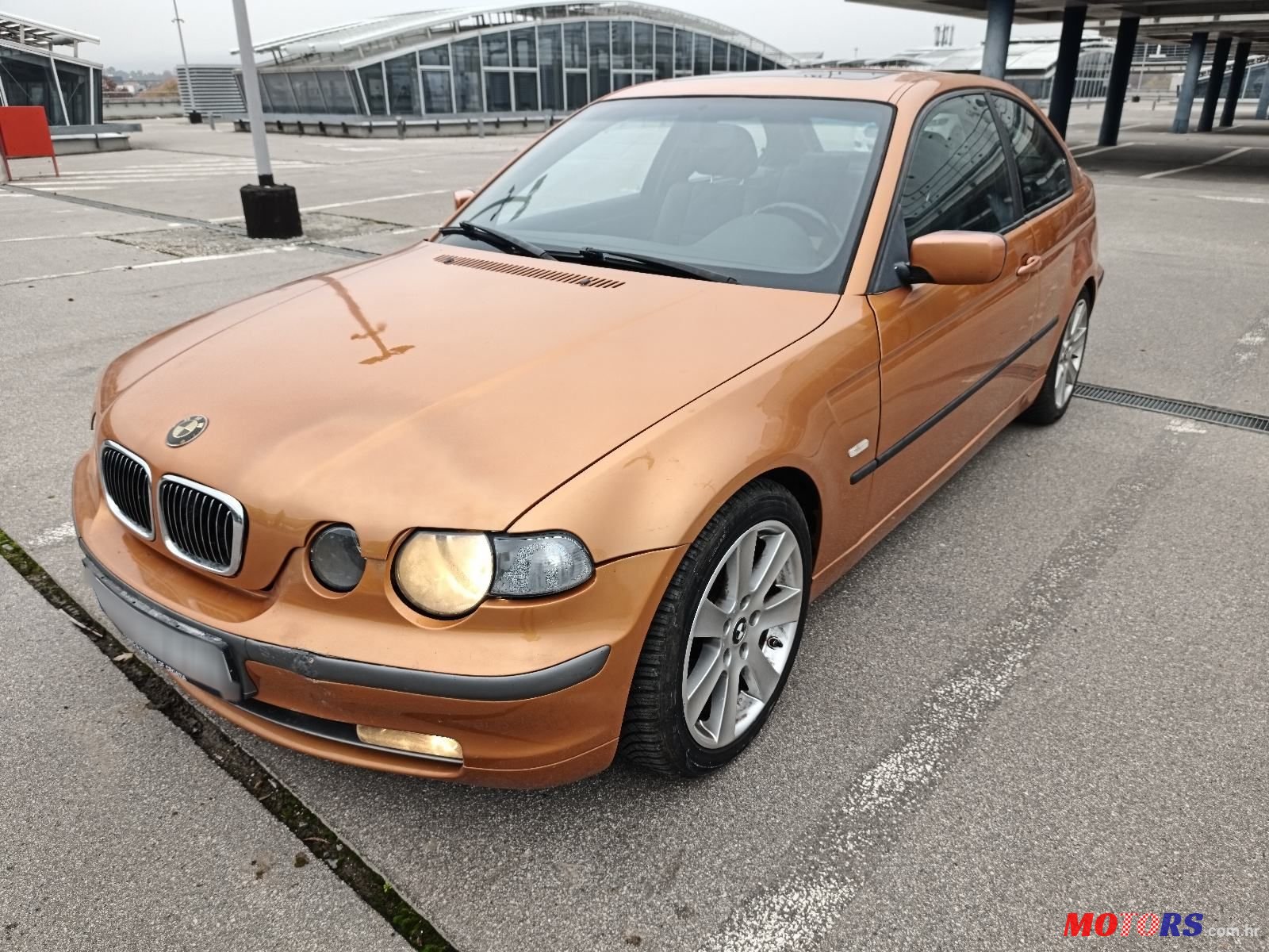 2002' BMW Serija 3 316Ti photo #1