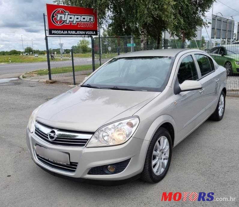 2008' Opel Astra 1,6 photo #1