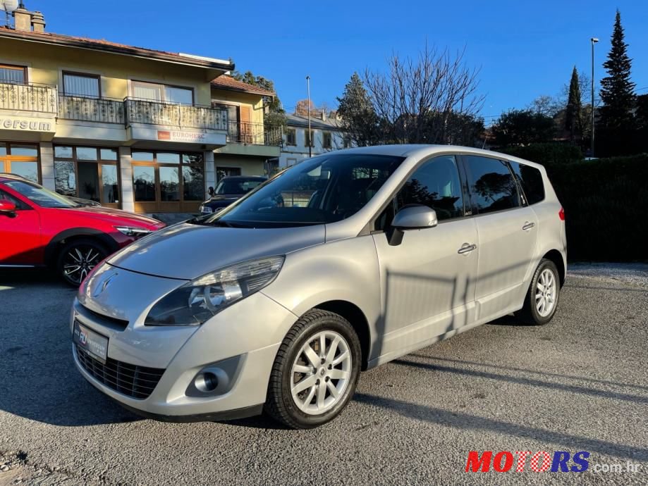 2010' Renault Grand Scenic 1,9 Dci photo #1