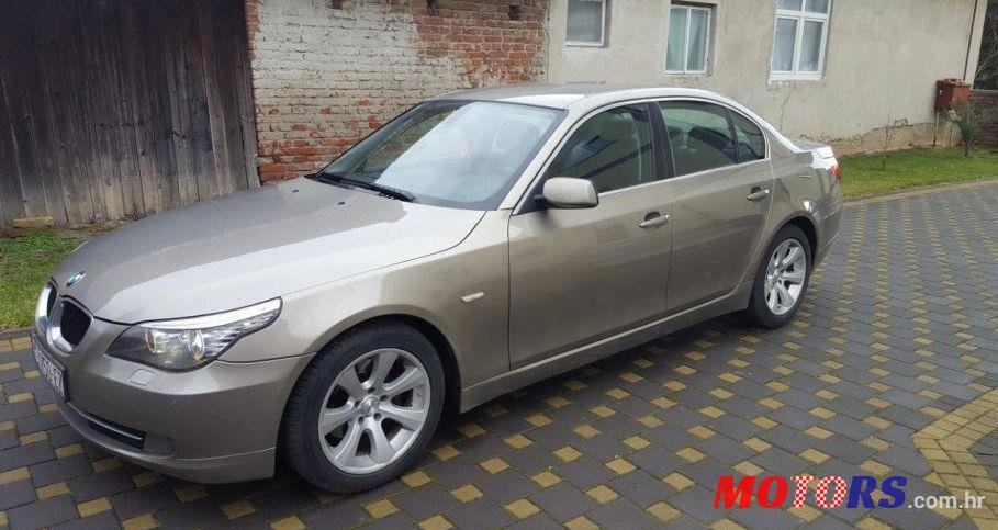 2008' BMW Serija 5 520D photo #1
