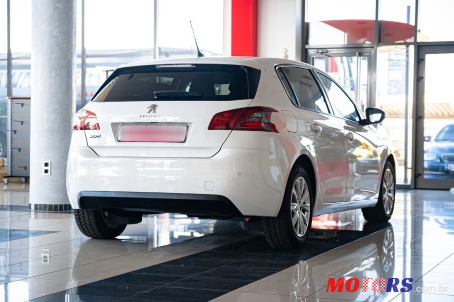 2019' Peugeot 308 1,5 Bluehdi photo #6