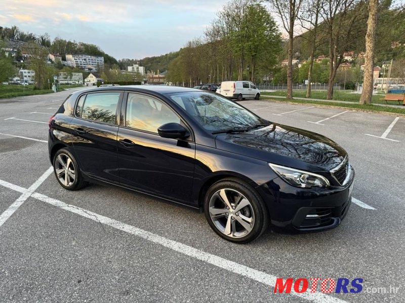 2019' Peugeot 308 1,5 Bluehdi photo #1