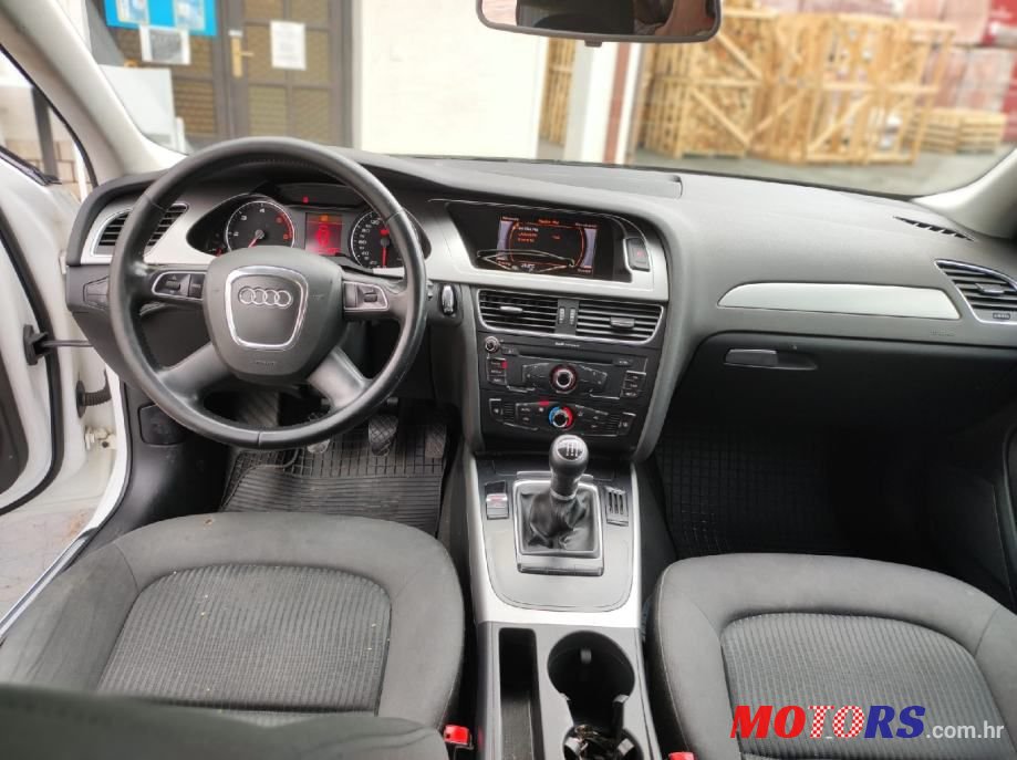 2010' Audi A4 2,0 Tdi photo #6