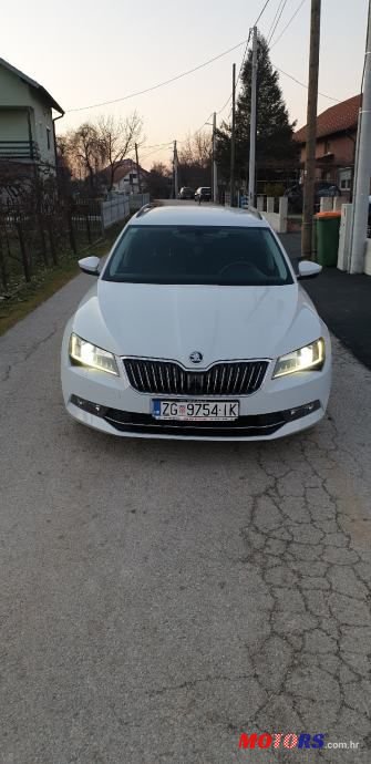 2016' Skoda Superb Combi photo #2