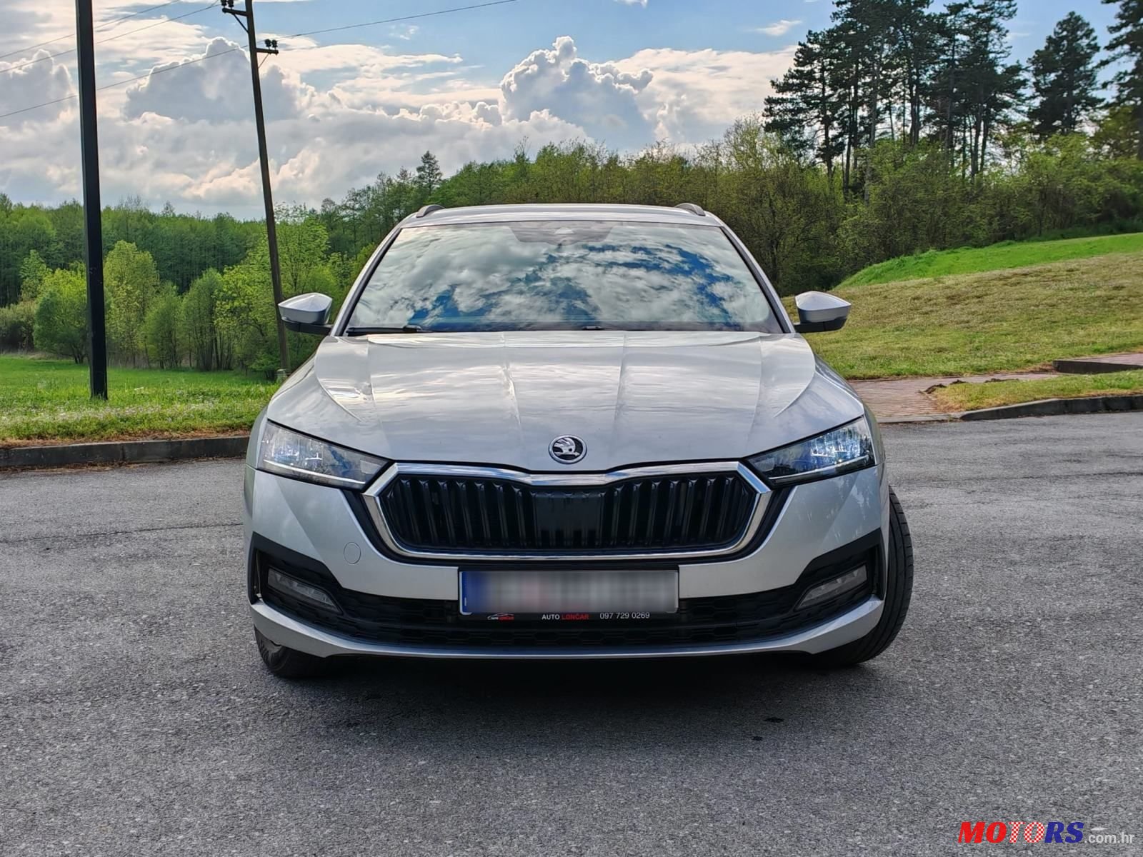 2023' Skoda Octavia Combi photo #2