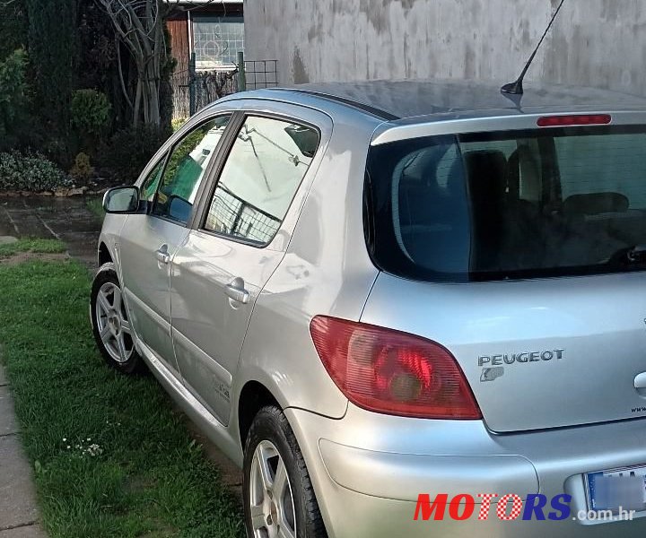 2005' Peugeot 307 1,4 16V photo #4