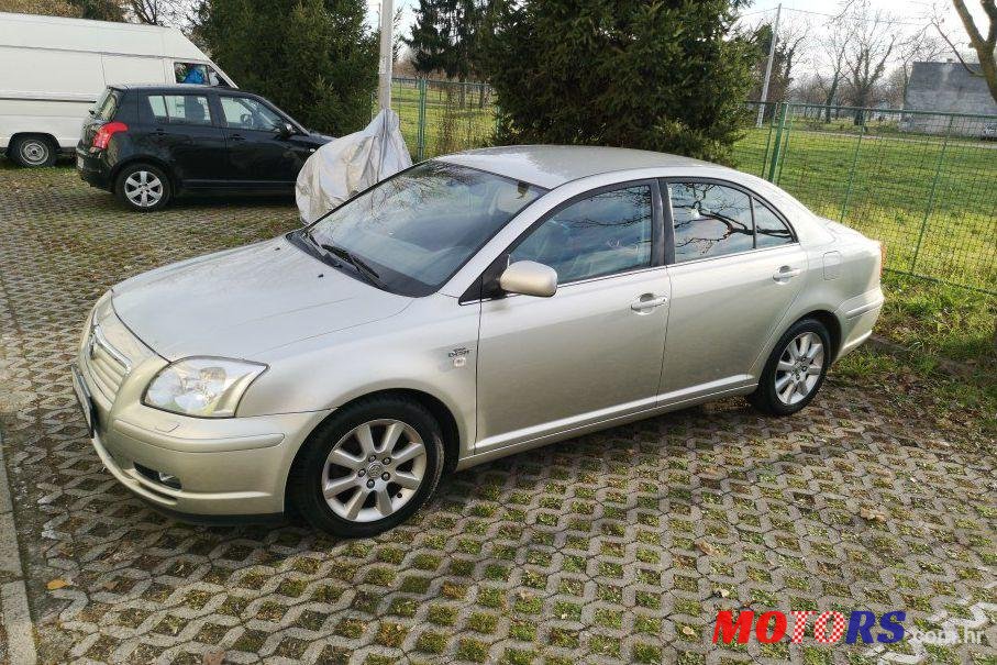2006' Toyota Avensis 2,2 D-4D Sol photo #1