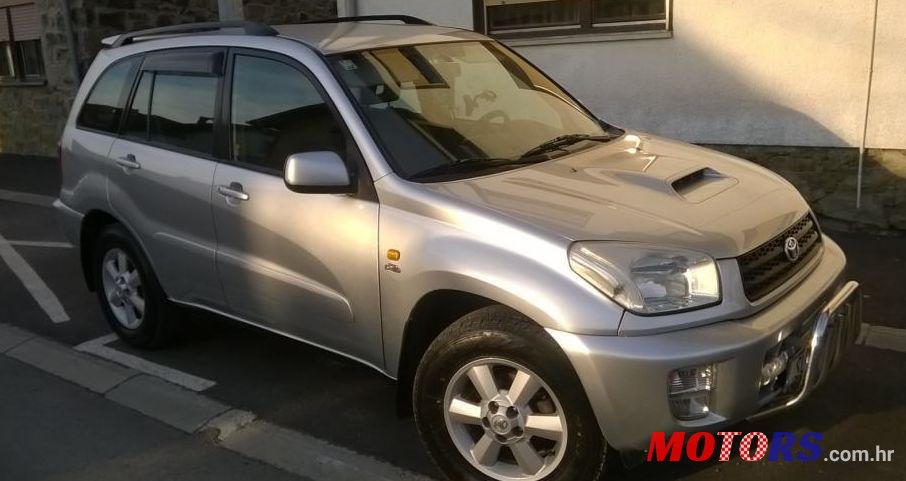 2001' Toyota RAV4 2,0 D-4D photo #1