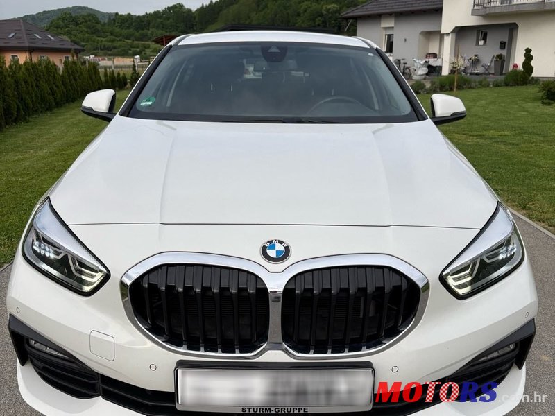 2020' BMW Serija 1 118D photo #1