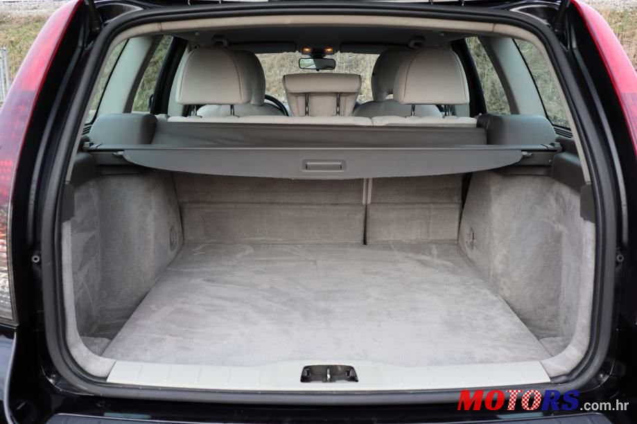 2008' Volvo V50 2,0 D photo #5