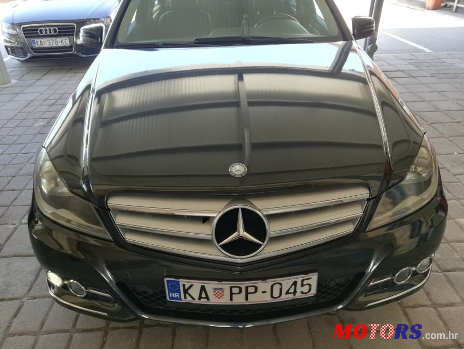 2012' Mercedes-Benz C-Klasa 200 Cdi T photo #4