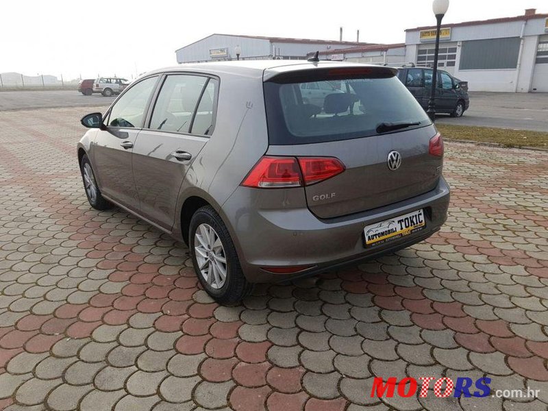 2013' Volkswagen Golf VII 1,6 Tdi Bmt photo #2