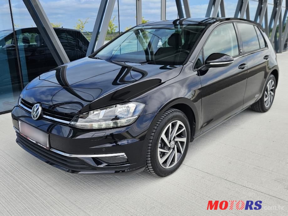 2017' Volkswagen Golf VII 1,6 Tdi photo #2